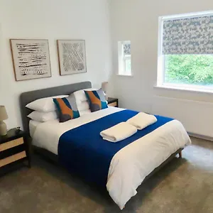 The King Apartment
