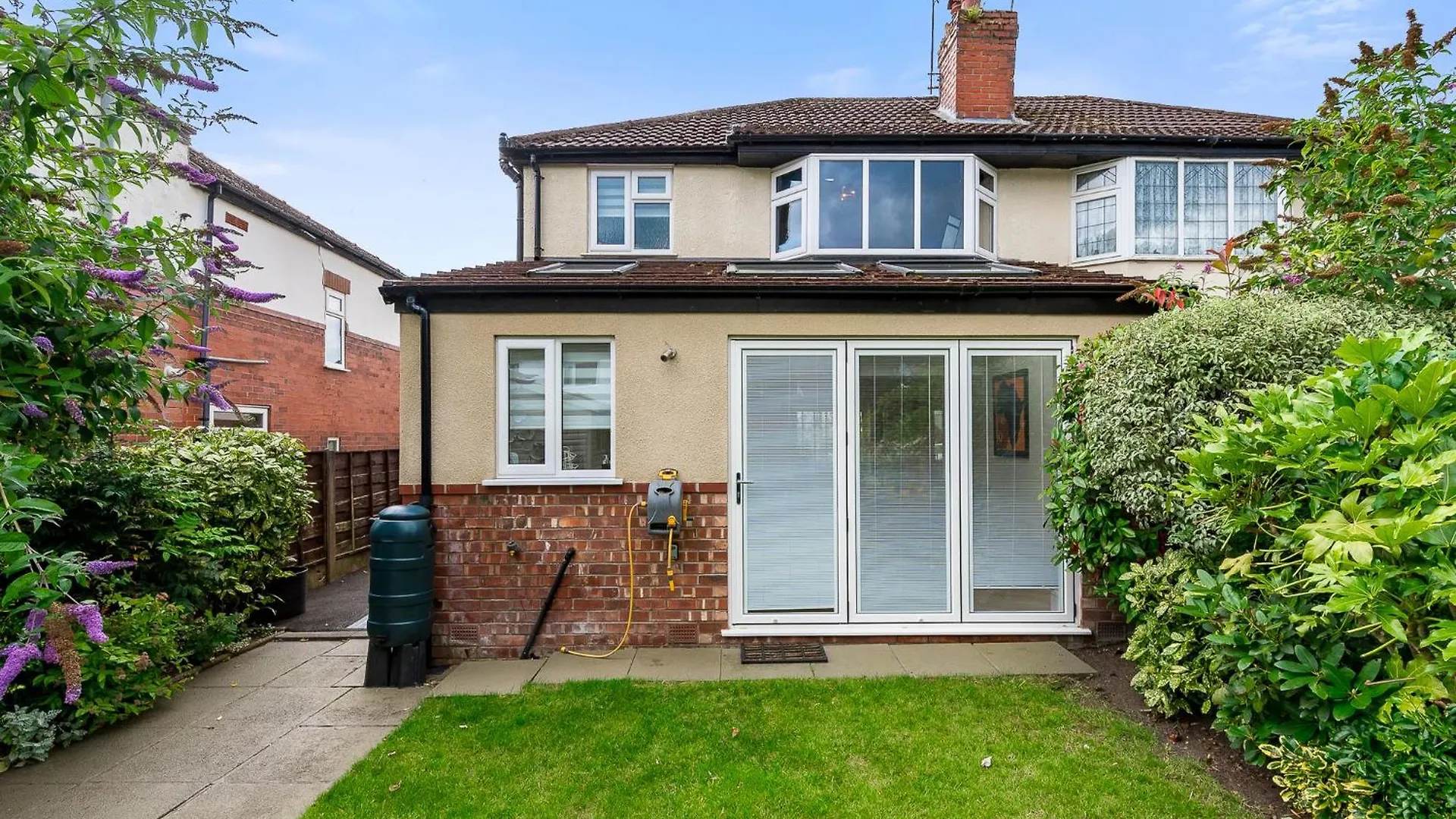 Pass The Keys Picture Perfect Haven In Didsbury Village - Free Parking & Ev Station Manchester Holiday home